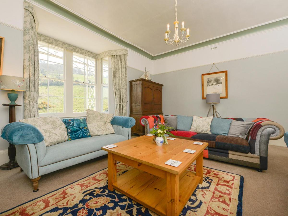 Woodlands Villa Dartmouth Exteriör bild